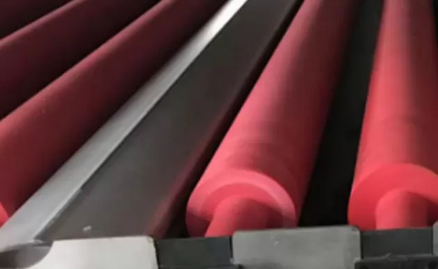 قسمت شستن و خشک کردن ماشین شستن شیشها